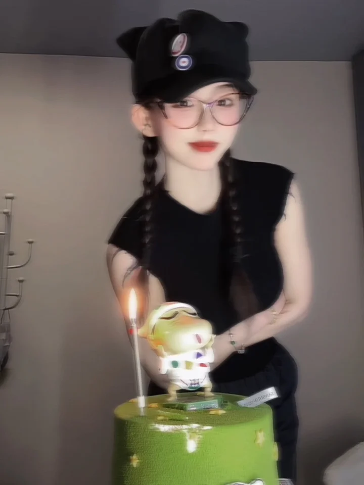 欧美侏儒群交黑人